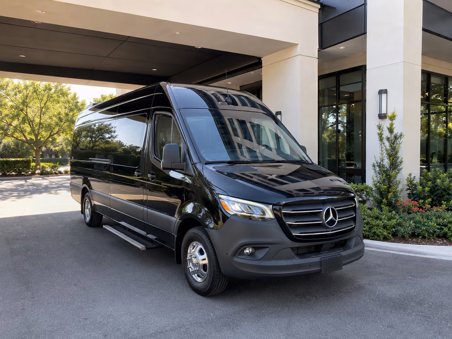 find the perfect transportation for your next airport transfer 2
